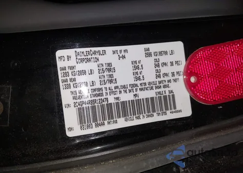 2005 Chrysler Town & Country Lx from USA, damaged, VIN 2C4GP44R95R123478